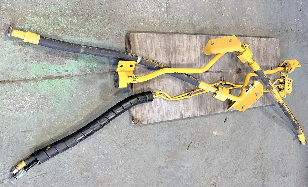 Thumbnail: Caterpillar 938 H  bucket tilt Cylinder rebuilt