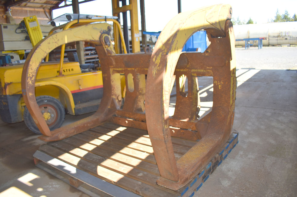Thumbnail: Caterpillar 966 D, E, F, wheel loader log fork,