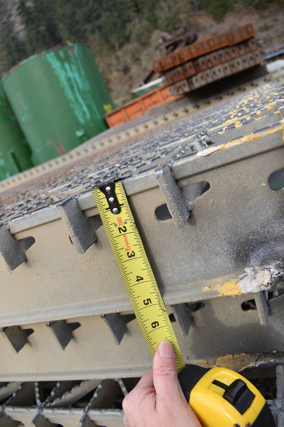 Thumbnail: HEAVY-DUTY SERRATED GALVANIZED WELDED GRATING