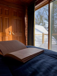 Reading Bed.JPG