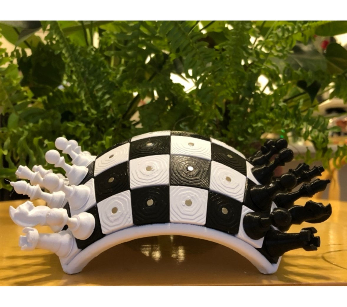 Dekoratif Küre Modern Satranç Tahtası 16 Cm Çap