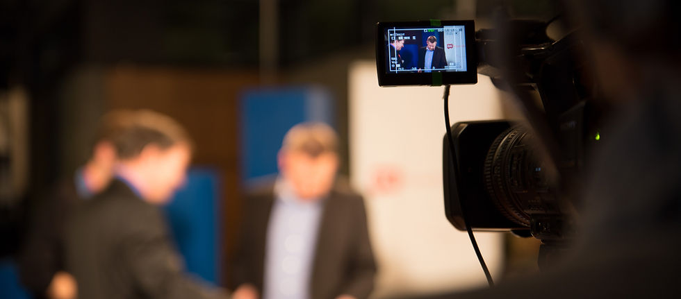 Tournage dans un studio d'enregistrement audiovisuel