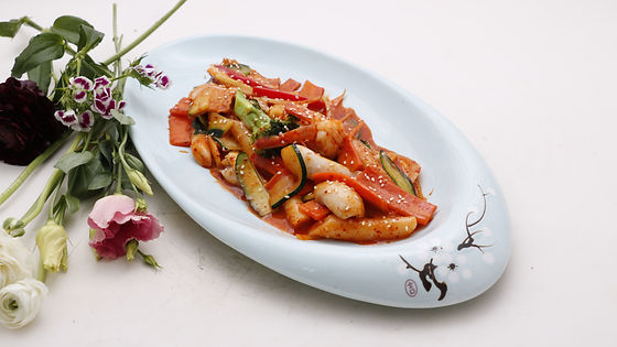 ★ Gâteau de riz aux fruits de mer sauté à la sauce piquante