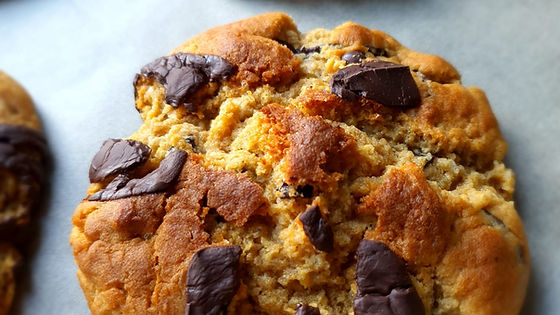★ Miso Dark Chocolate Cookie (Vegan)
