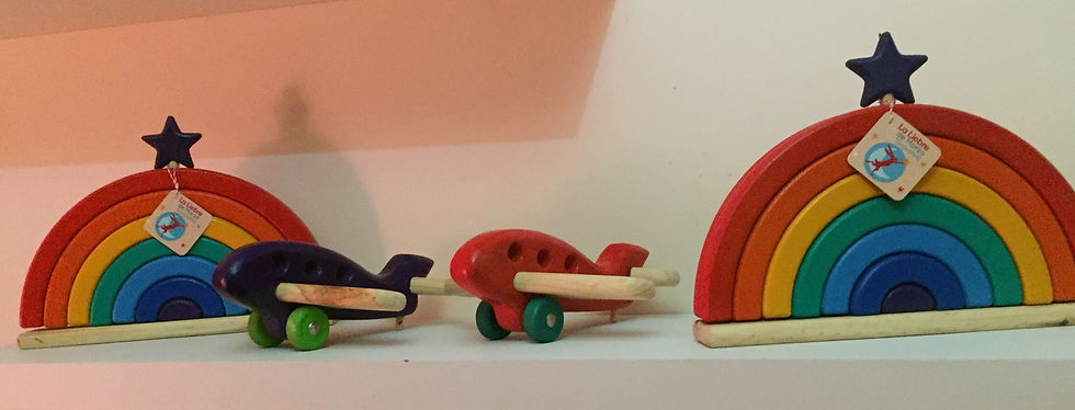 Avion Madera Montessori