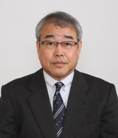 小柳　磨毅
