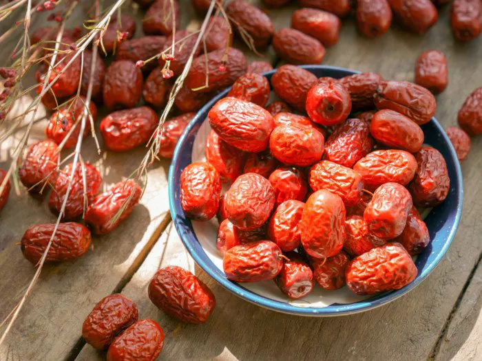 Red dates.webp