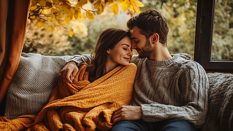 cspr4872_couple_cuddling_inside_at_the_couch_autumn_outdoor_rea_30d41c08-2a96-4869-a623-3b