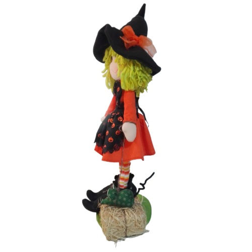 Miniatura: Bruja mandil paca heno 64cm