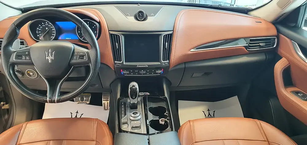 Maserati Levante Interni 1