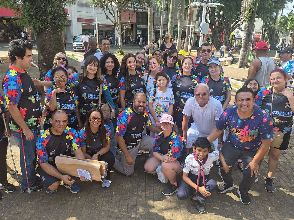 JUNDIAÍ 2026: Vereador Dika Xique-Xique participa da 2ª caminhada de conscientização sobre o autismo.