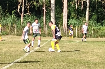 5ª SÉRIE PRATA COPA BOTUJURU 2026: Amanhã (26/04) teremos a segunda rodada das chaves A e B no campo do Santa Lúcia.