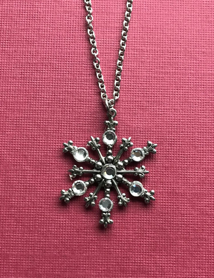 Thumbnail: Large Snowflake Necklace  #843NCLEAR