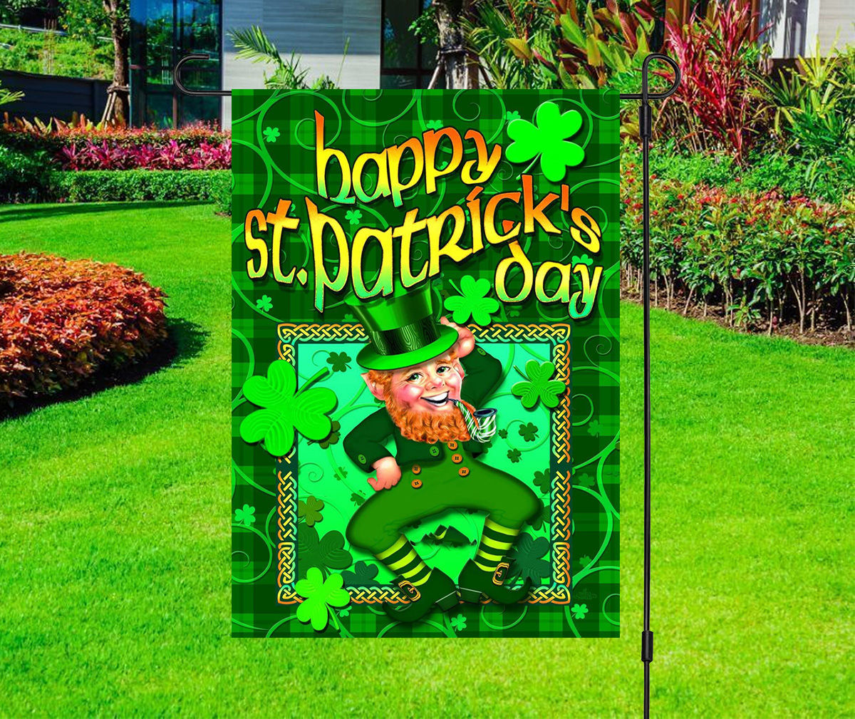 Happy St Patrick's Day - Leprechaun - Garden Yard Flag