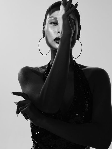 Natalia W. for bookings: booking@veinmodelagency.com