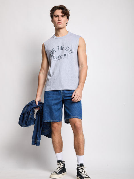 CARL ZATTARA for bookings: booking@veinmodelagency.com