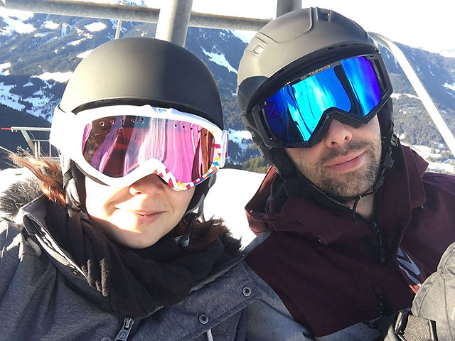 Lisa und Erich beim Ski fahren in der Skiwelt Westendorf