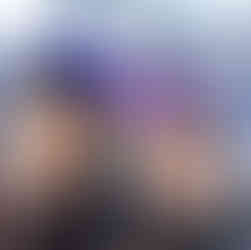 Lisa und Erich vom Hotel Glockenstuhl in Westendorf beim Ski fahren