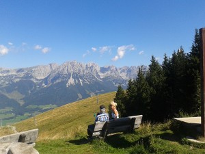 Ausblick auf den Wilden Kaiser von Ellmis Zauberwelt in Ellmau