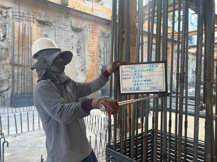 B2F柱牆鋼筋查驗(7)