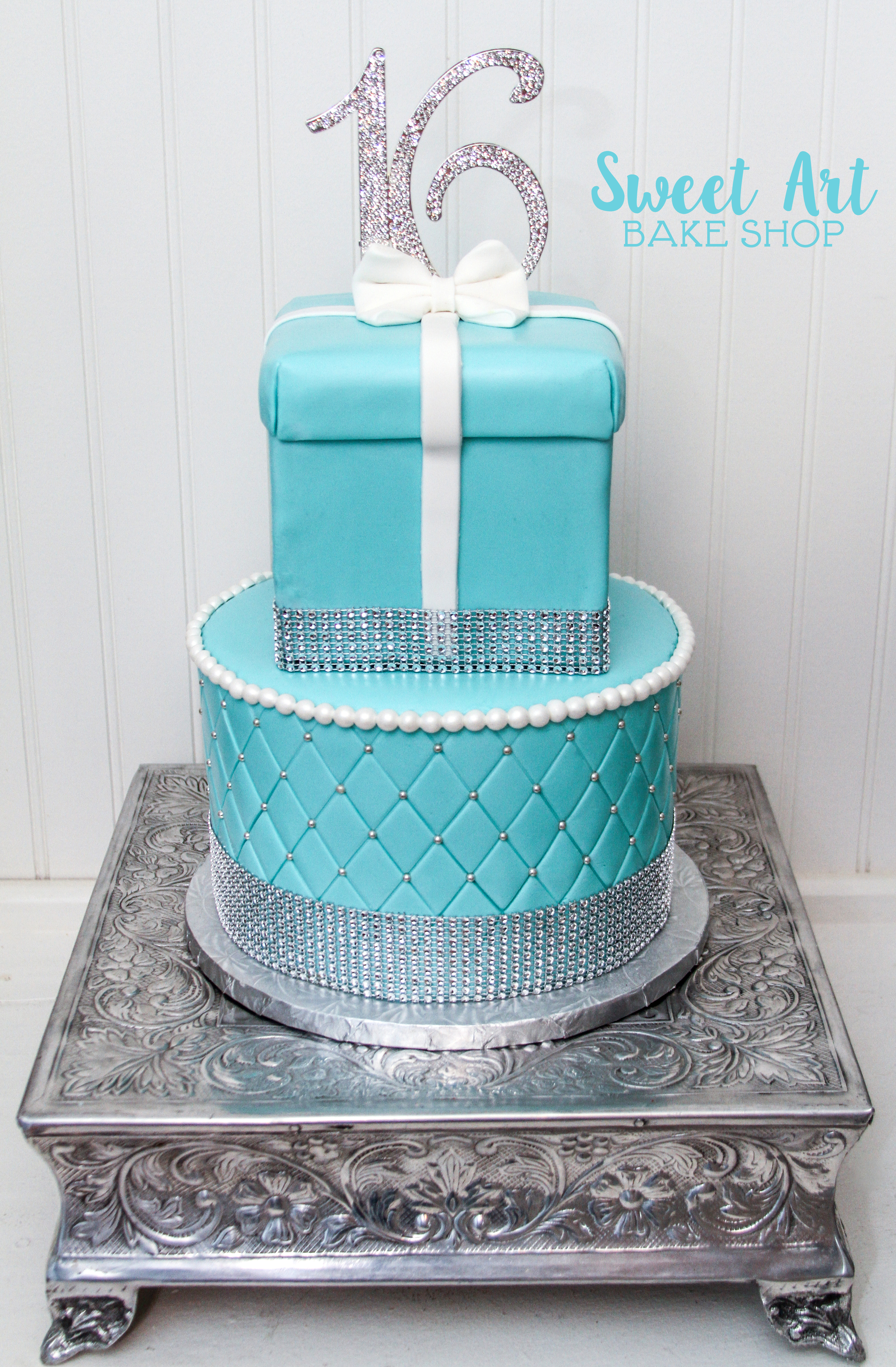 Tiffany's Sweet 16 Cake
