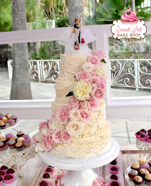 Brittany & Jonathan's Wedding Cake