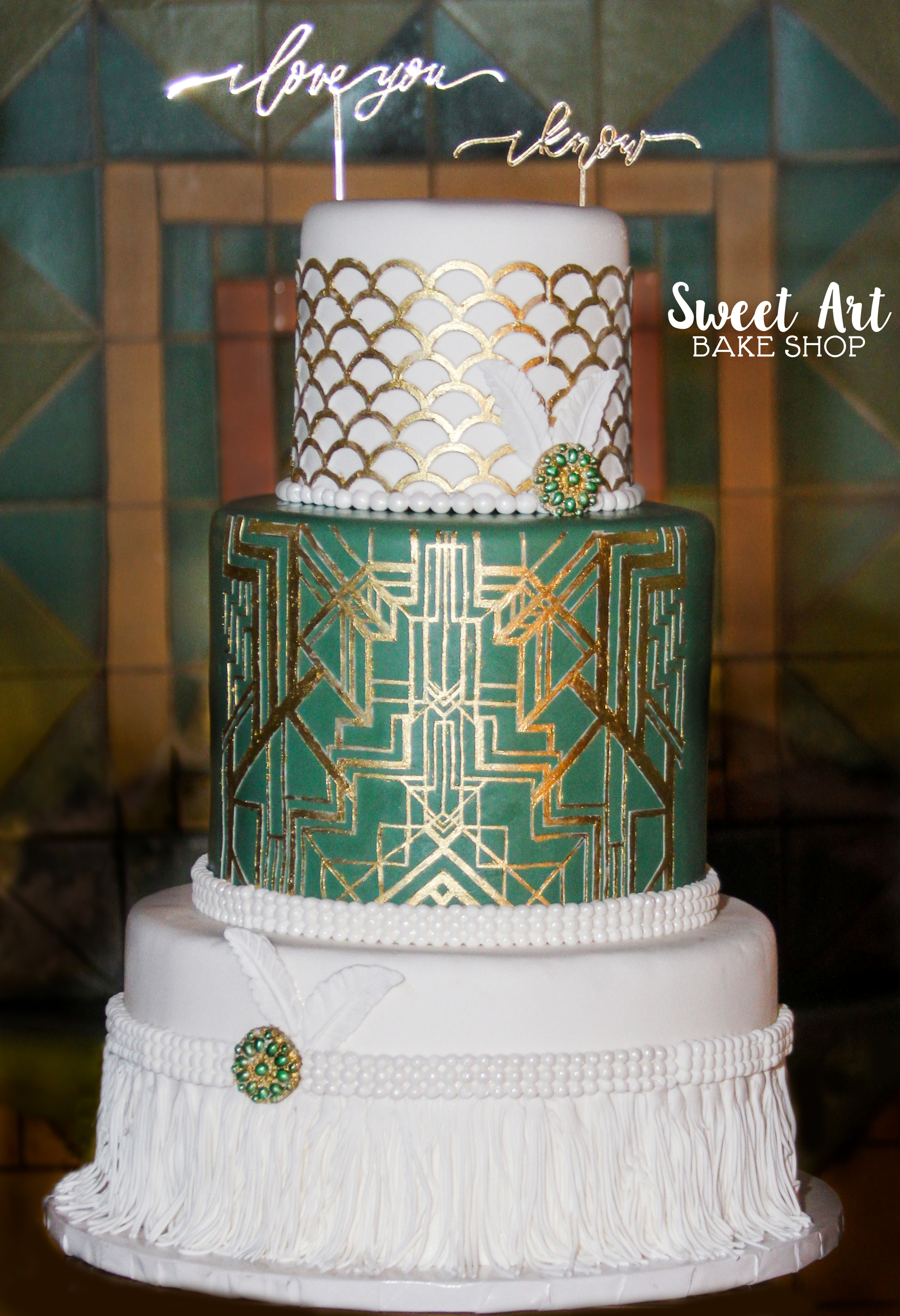 Art Deco Gatsby Wedding Cake