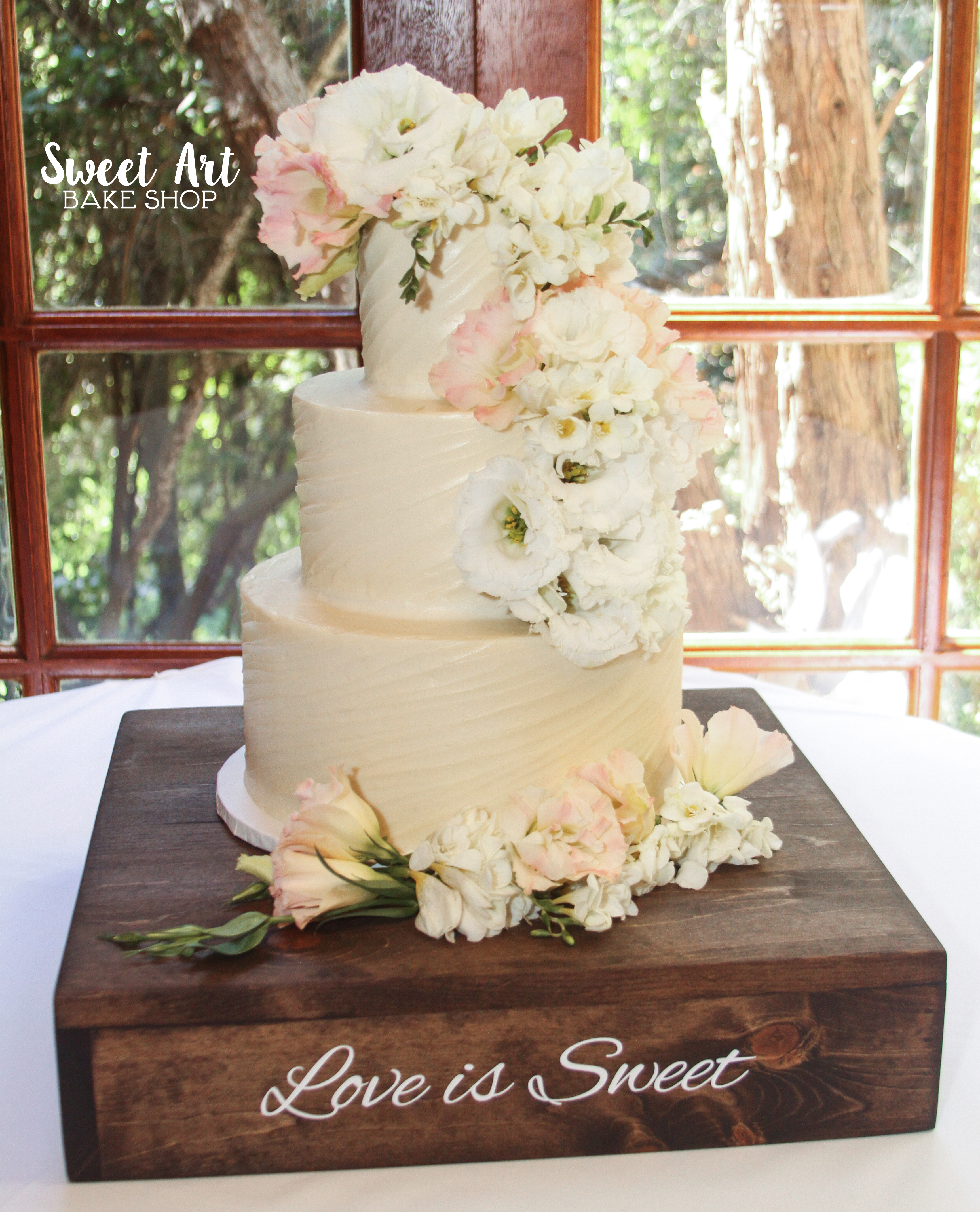 Diagonal Buttercream Cake