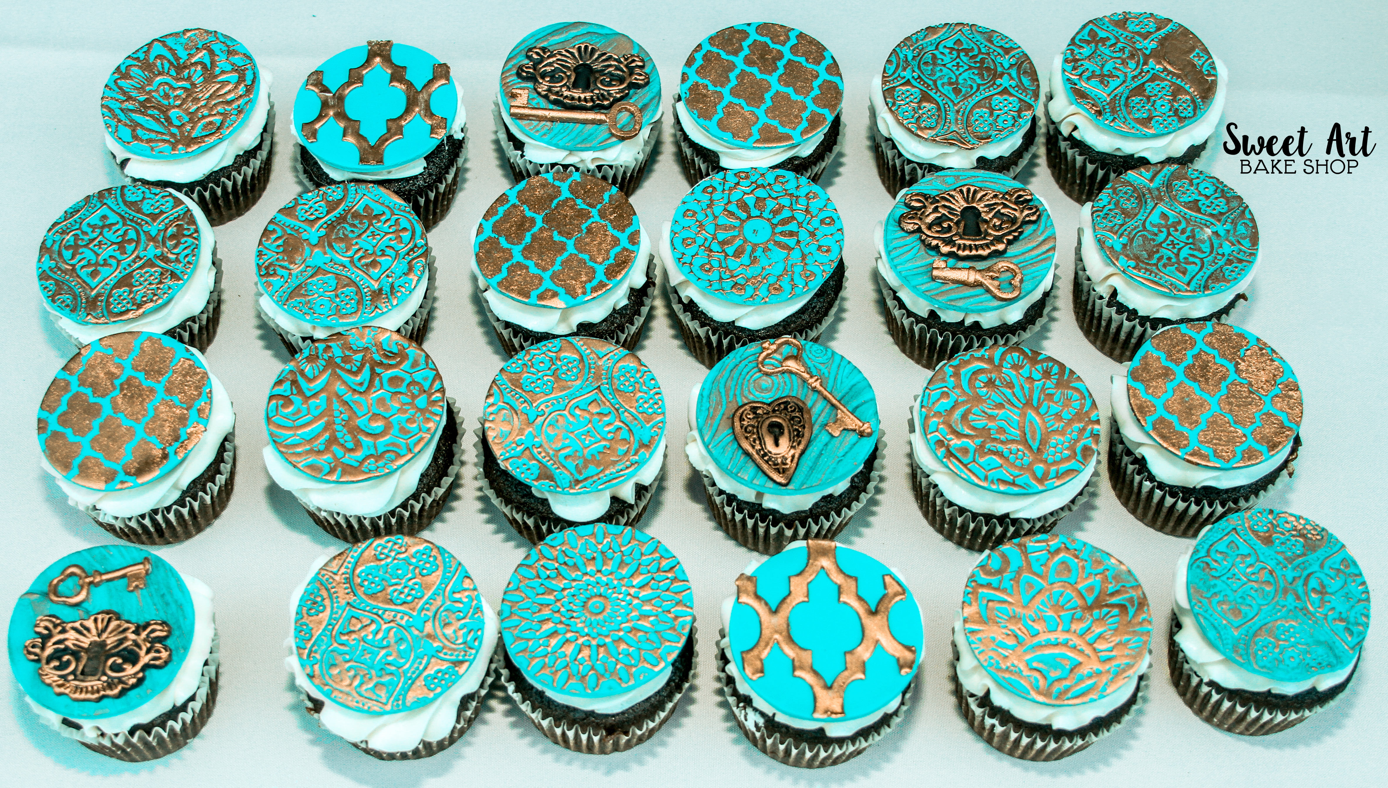 Moroccan Wedding Cupcakes