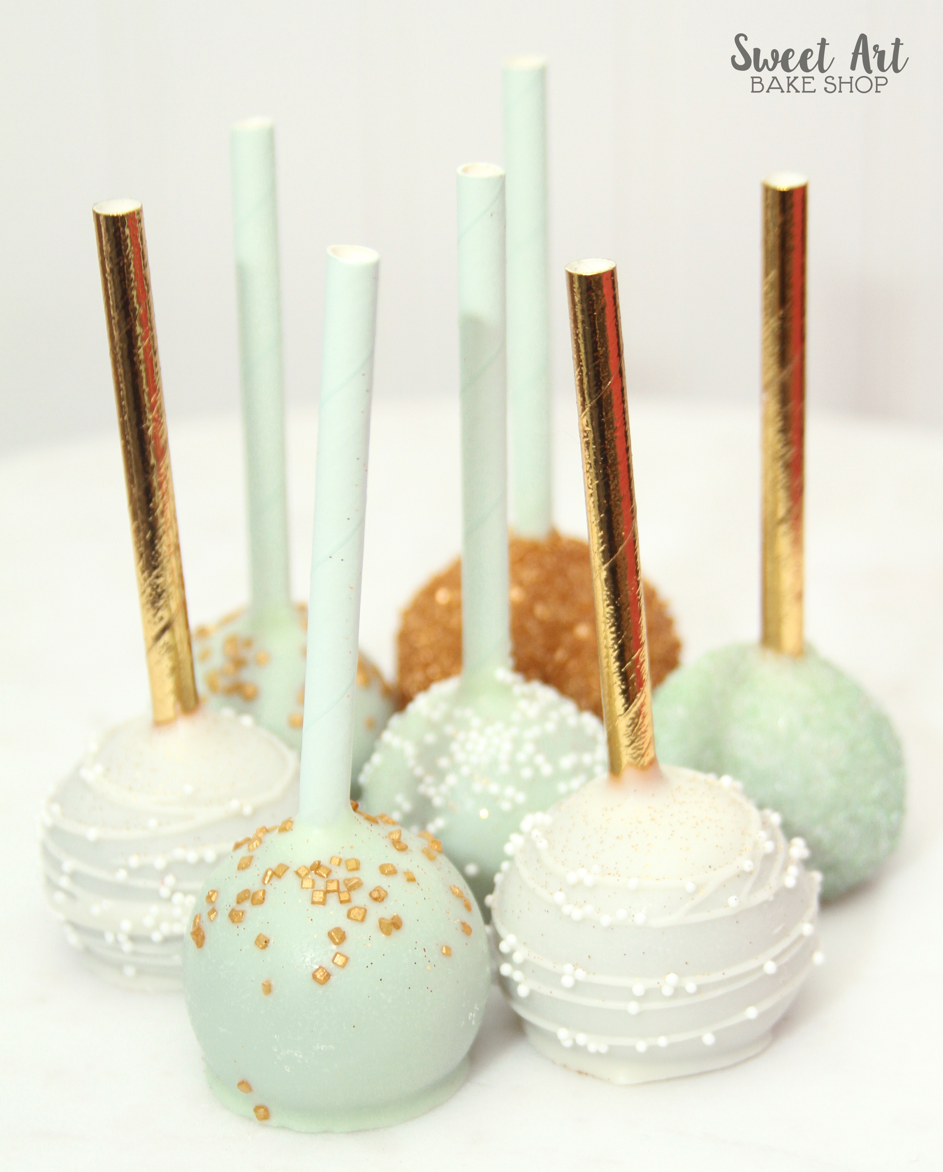 Classic Cake Pops $2.50