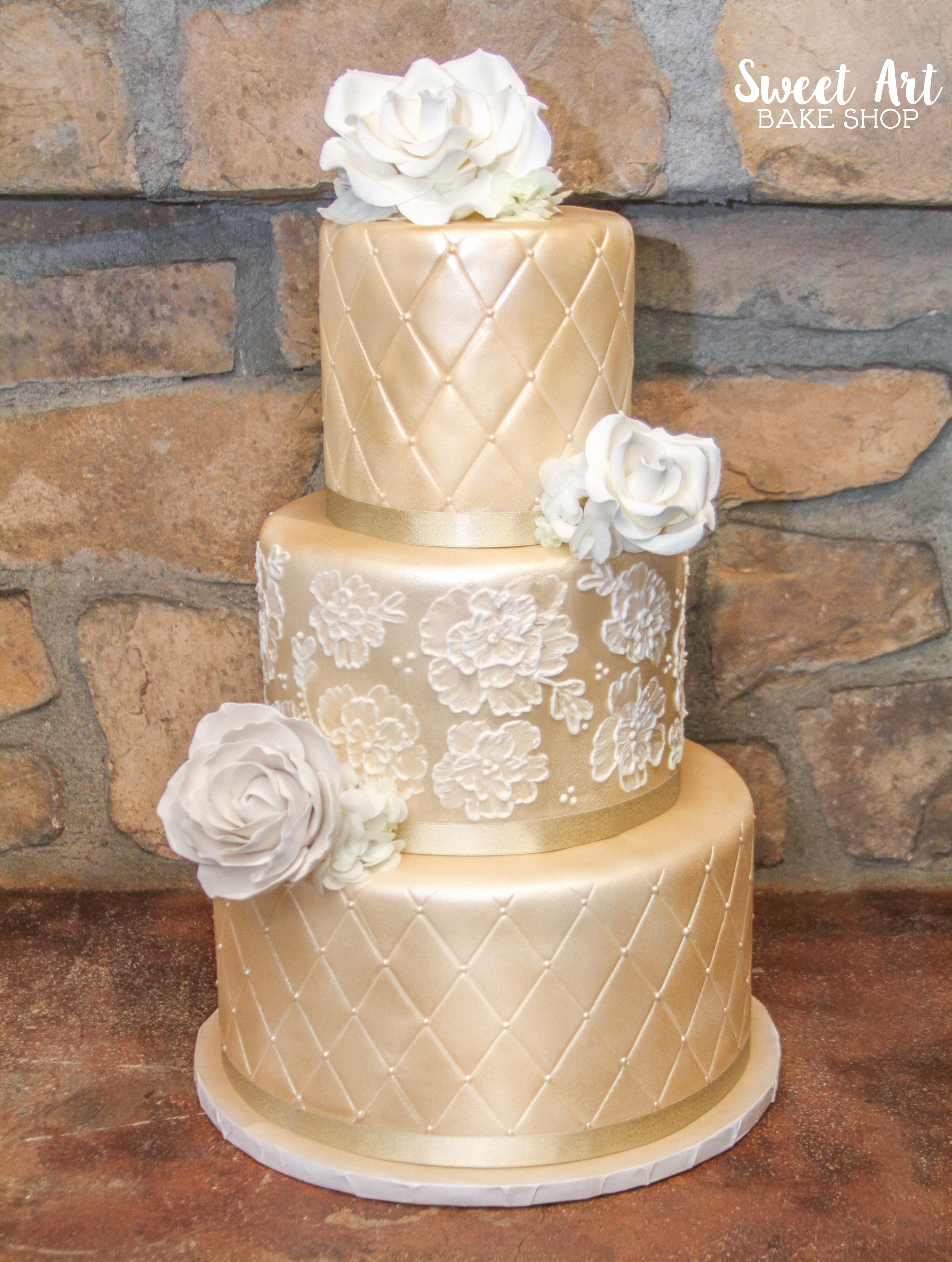Tracy & Michael's Light Gold Cake