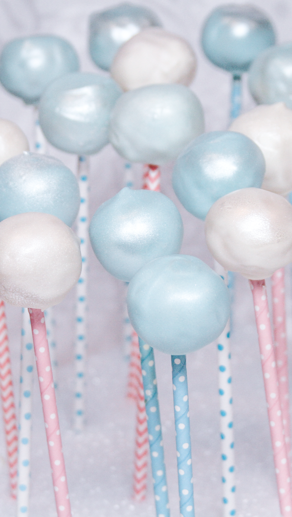 Bubble Theme Cake Pops $2.50