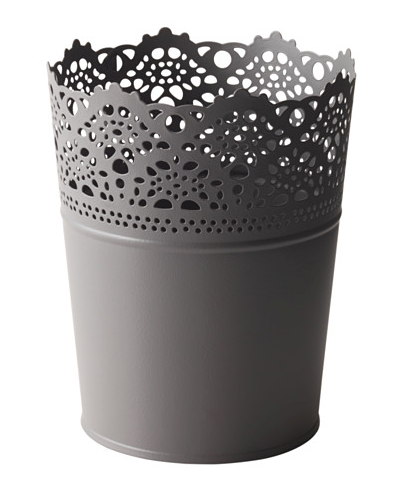 Gray Lace Cup