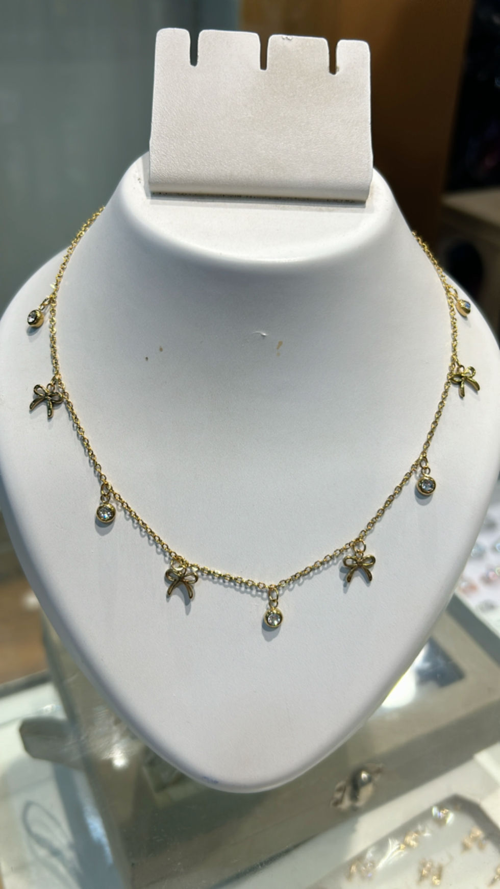 anti tarnish bow charms necklace