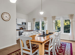 Andreas White House_Accommodation_Snowy Mountains_ Residence dining and kitchen.jpeg