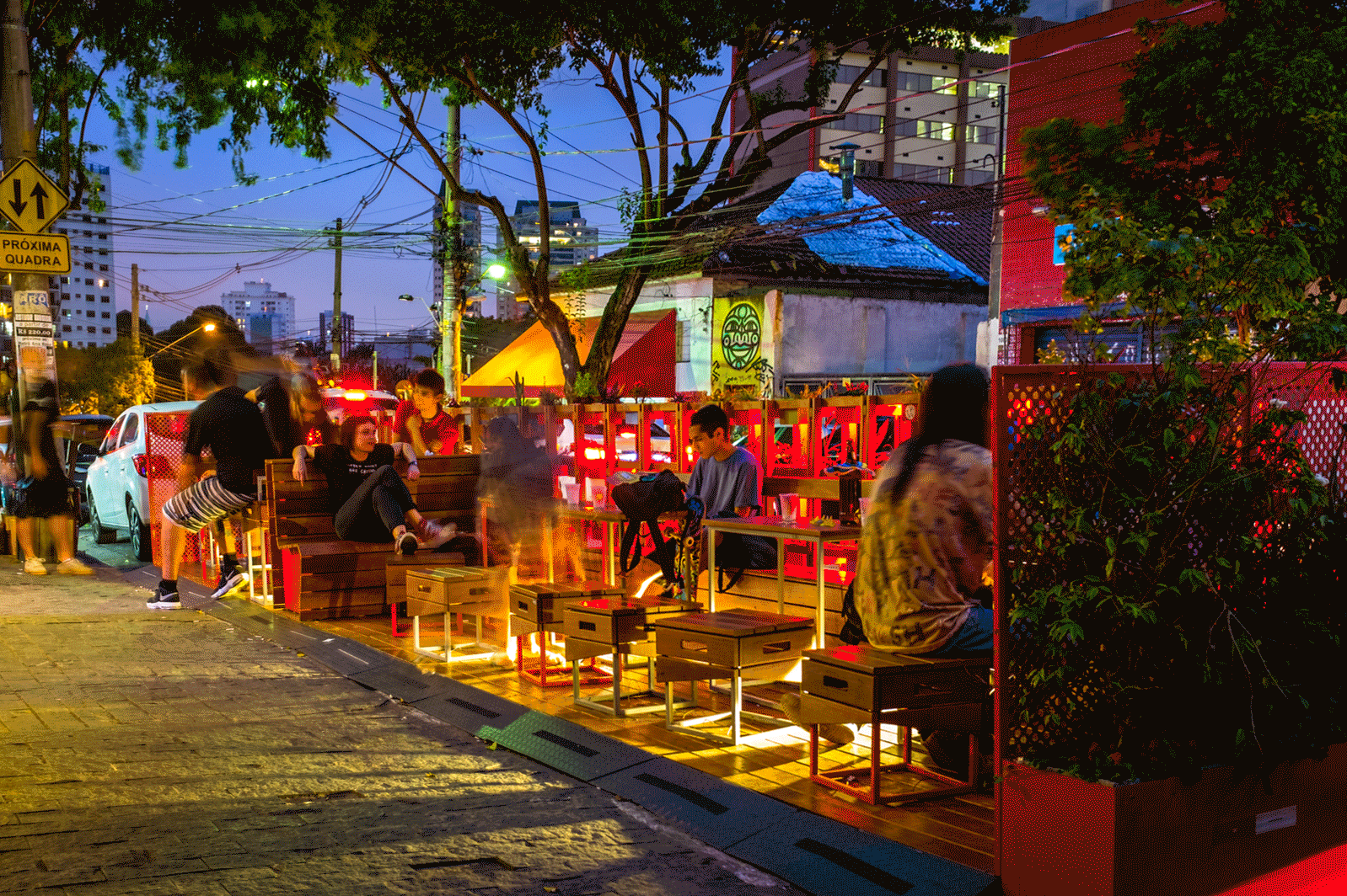 PARKLET SUPRA BAR - SANTANDER - RUA HUMBERTO I - HAA - GIF 01