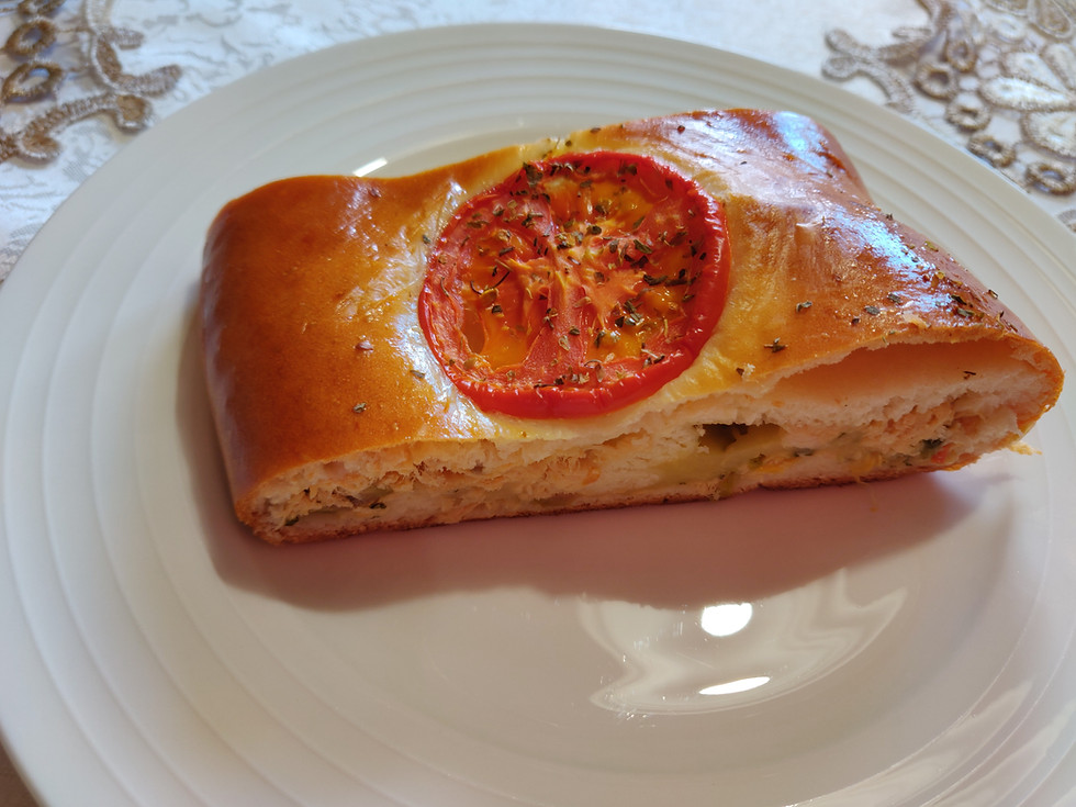 Miniatura: Brazilian Broccoli, Cheese and Bacon Strudel / Strudel de brocolis, queijo