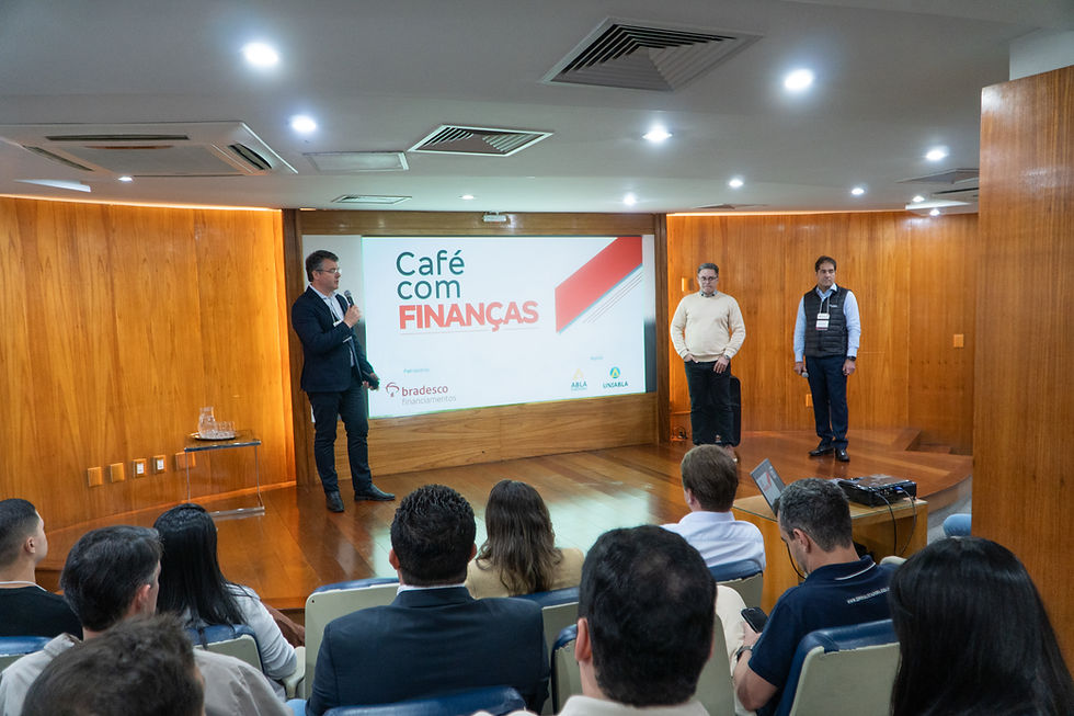 Café com Finanças