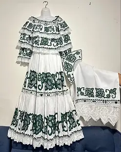 Pollera de lujo en venta talco al sol