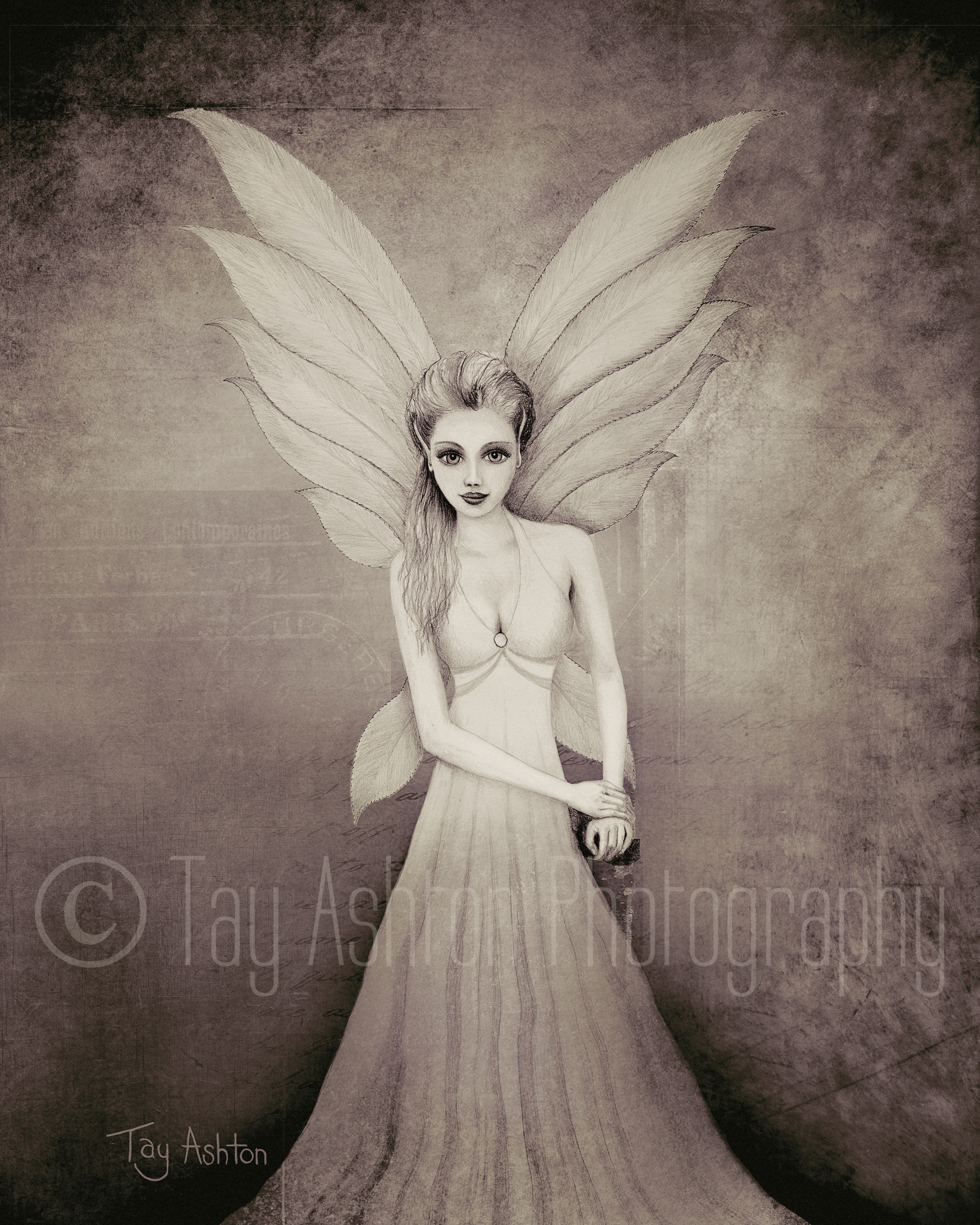 Laralyn (Sepia)