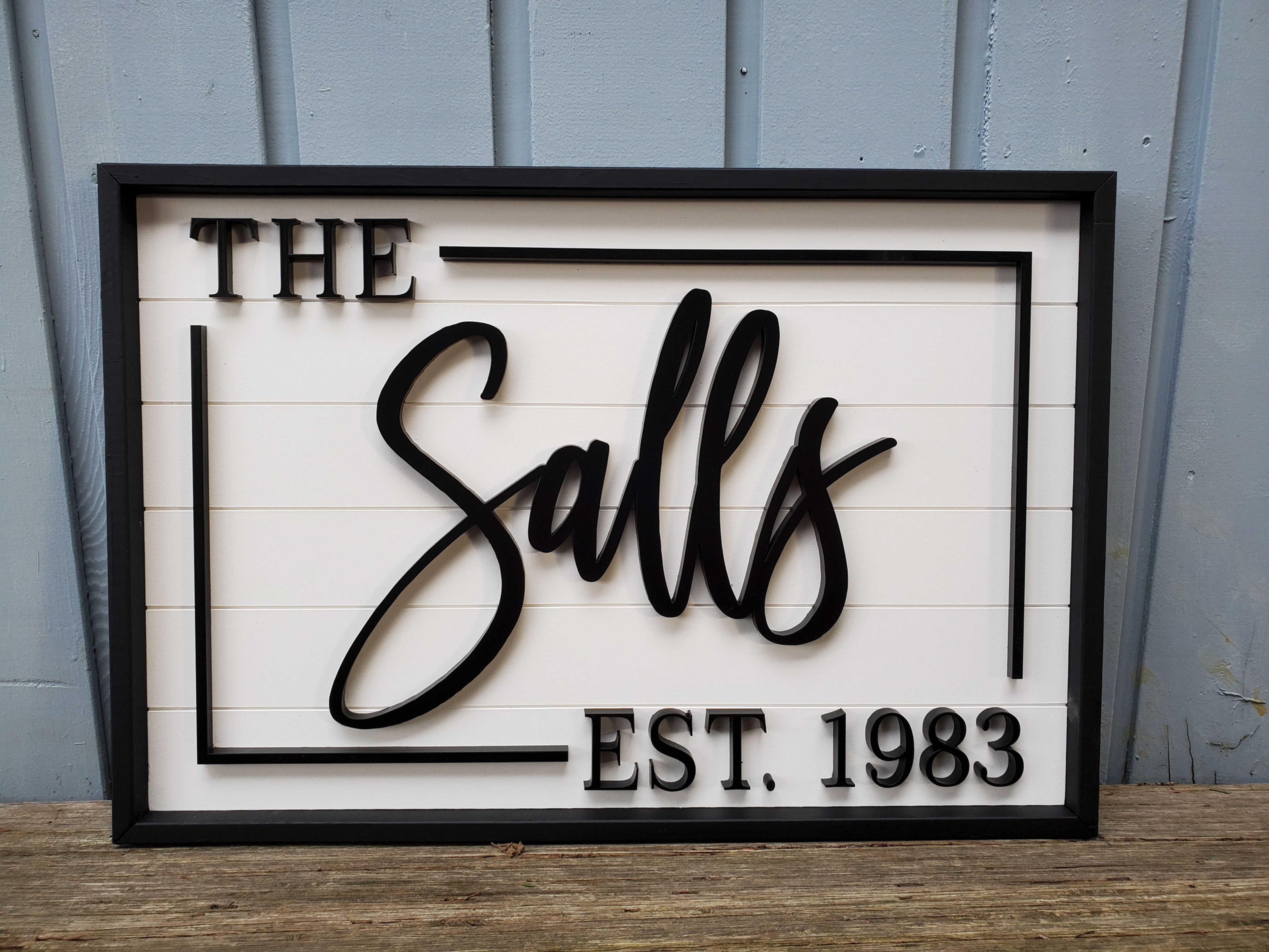 32x18 Shiplap Family Sign