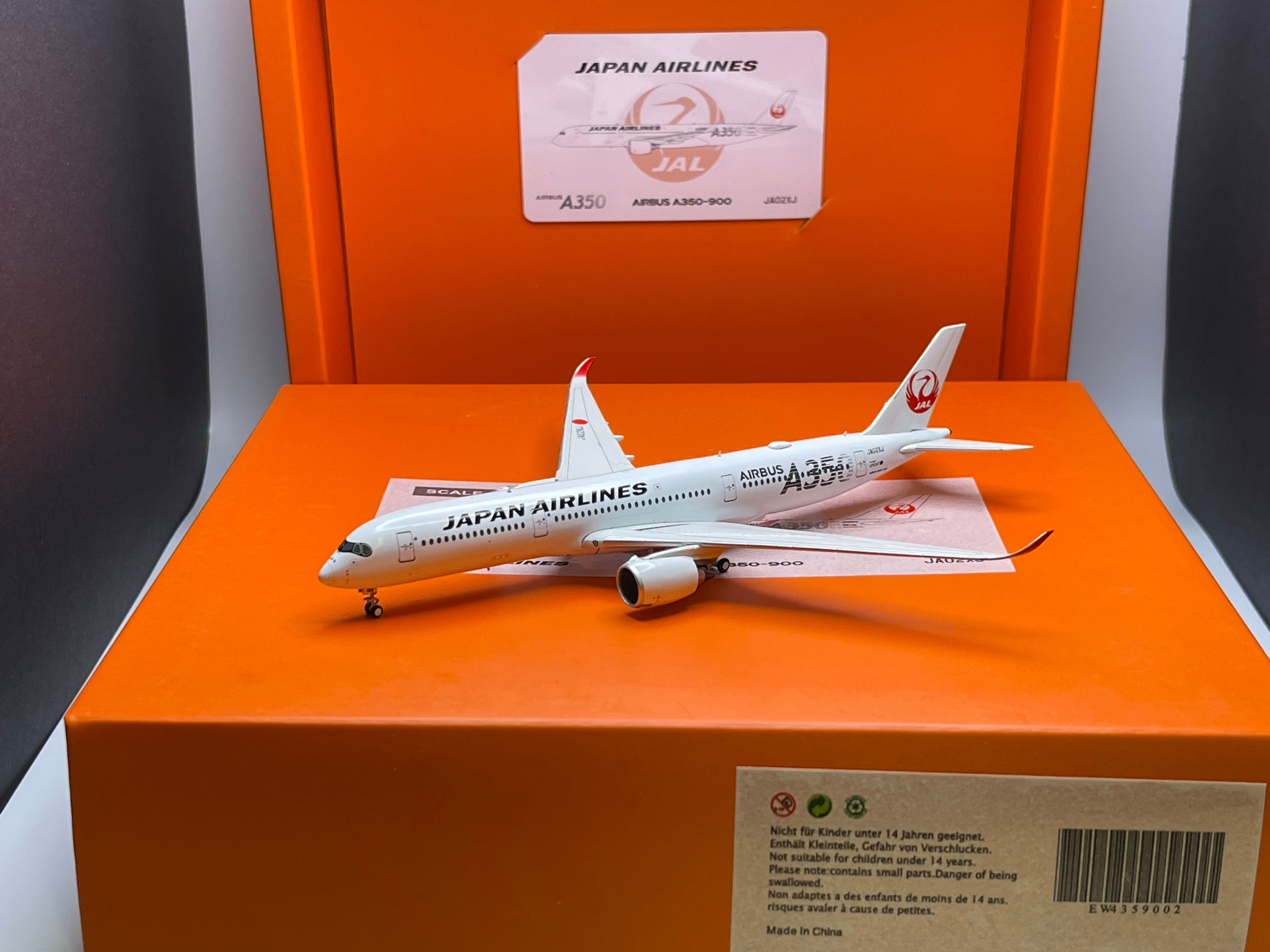 Japan Airlines A350-900 (EW4359002)