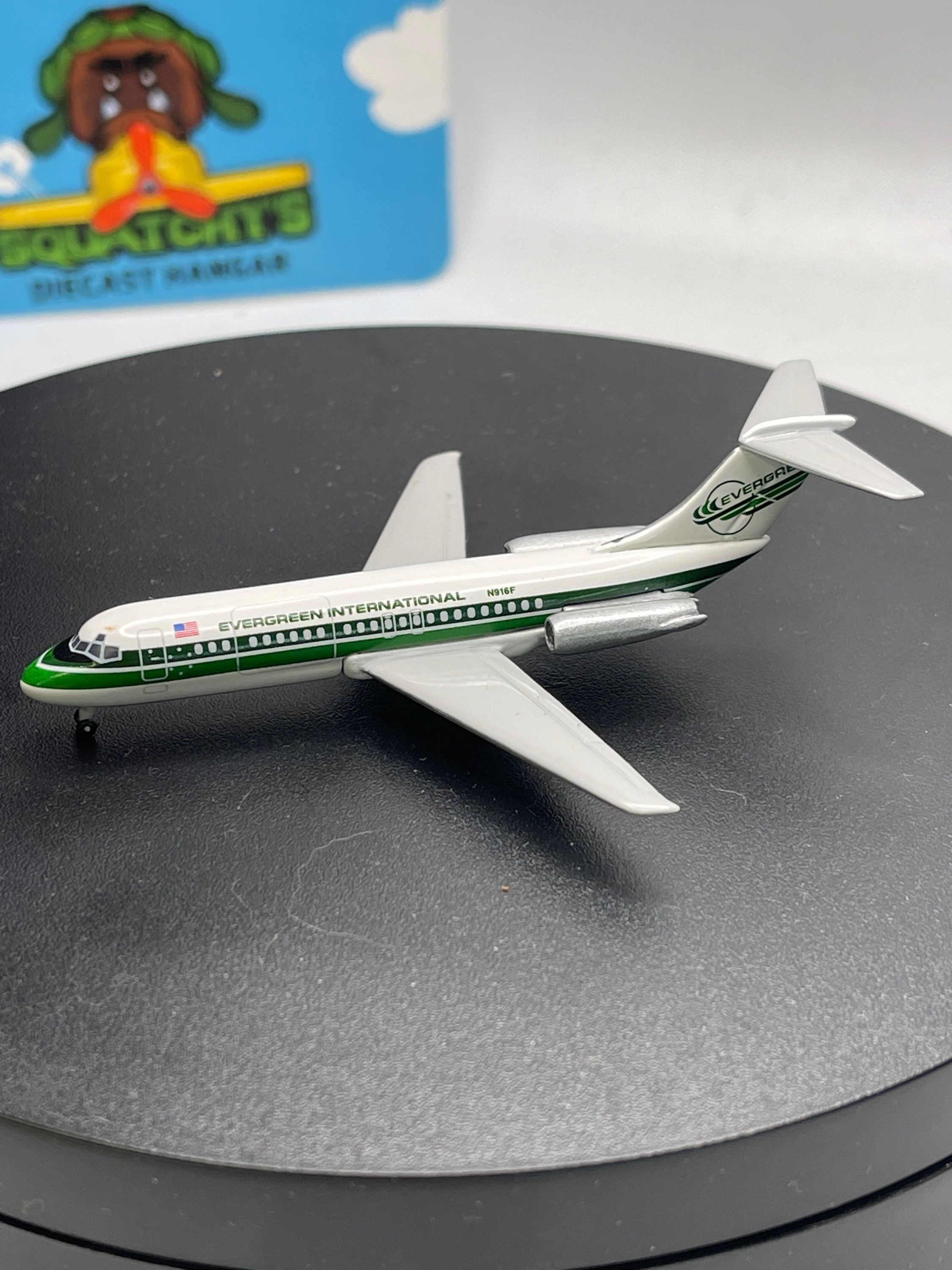 Evergreen International DC-9-15