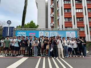 79EE29C4-FEA0-47FF-AB52-BDA2C2FBBF92.jpg