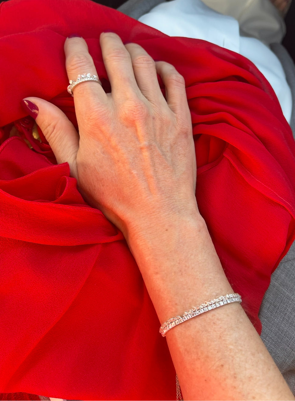 Thumbnail: Briolette Tennis Bracelet 