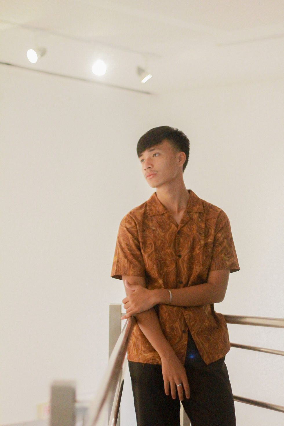 MEAVE POLO TOP IN SEQUIOA