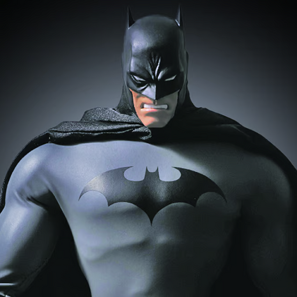 RAH Batman (Hush Ver.) 1/6 Scale Figure - Medicom Toy