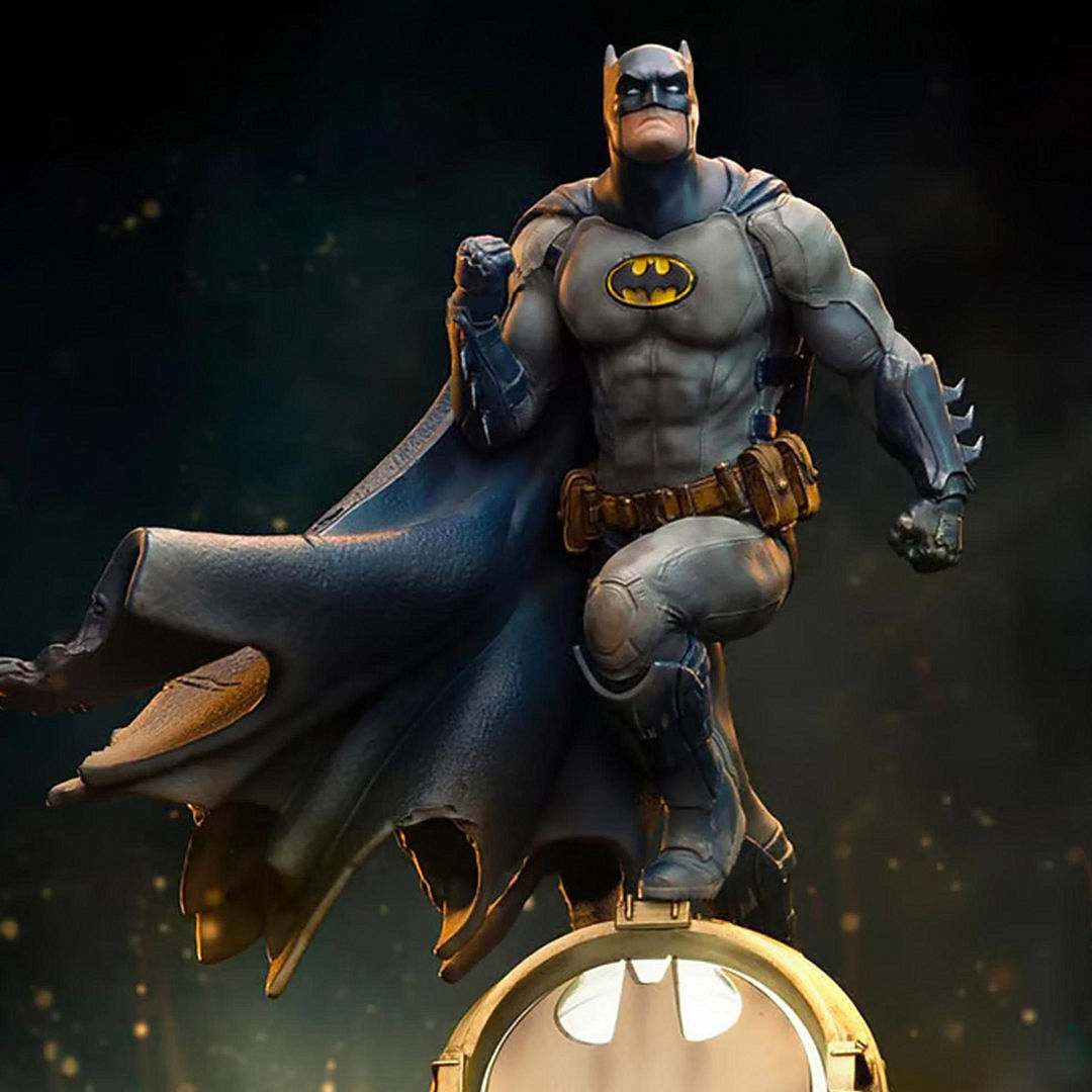 DC Comics - Batman Deluxe 1/10 Art Scale Statue - Iron Studios