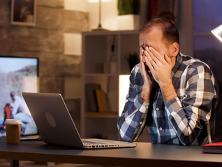 Sua Internet Fica Lenta à Noite? Descubra o Efeito "Congestionamento"