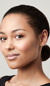 Belle femme ethnique